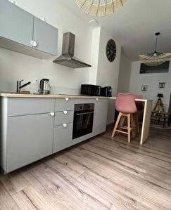 Appartement Lons Le Saunier , Meublé de 42 m2 avec balcon