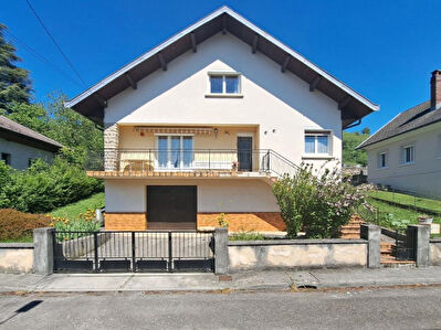 Maison Conliège 5 pièce(s) 113 m2 avec vue dégagée sur le Revermont