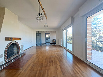 Maison individuelle familiale à Perrigny (39570) de 115m² , 5 pièces, 3 chambres, terrain 758m²