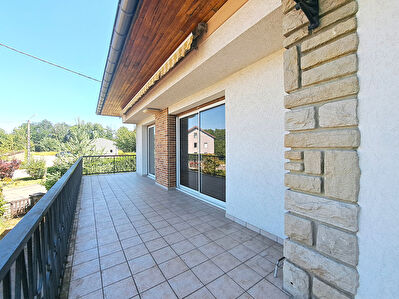 Maison individuelle familiale à Perrigny (39570) de 115m² , 5 pièces, 3 chambres, terrain 758m²
