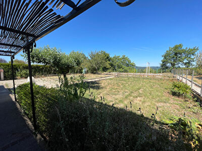 Maison Moirans En Montagne 7 pièce(s) 140 m2