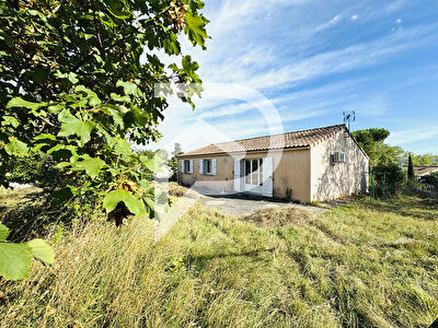 Maison plain-pied 4 chambres ,Grand terrain, garage, village recherché à Lavalette