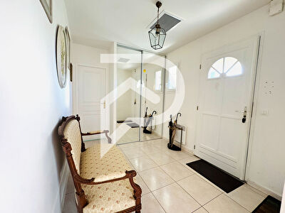 Villa 6 pièces 180 m2