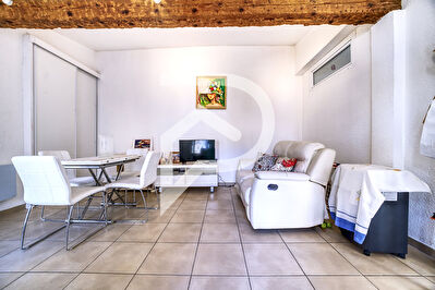 Charmant T2 avec Terrasse - Coeur de la Bastide, Carcassonne