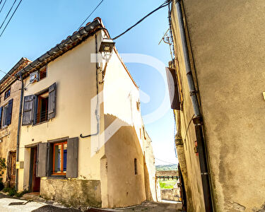 Maison de village en pierre rénovée ? Charme, terrasse et calme à Preixan