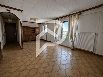 Un appartement T4 