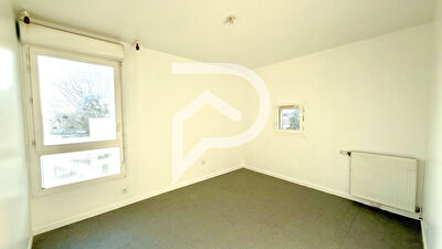 Appartement Le Blanc Mesnil 3 pièce(s) 60 m2