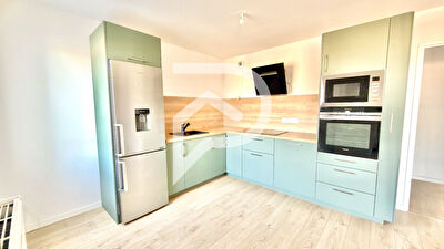 LOCATION DUPLEX 5 pièce(s) 92 m2 Le Blanc-Mesnil