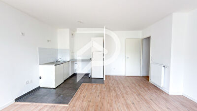 A VENDRE 2 PIECES 47 m² TREMBLAY EN FRANCE