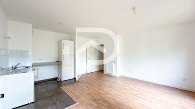 A VENDRE 2 PIECES 47 m² TREMBLAY EN FRANCE