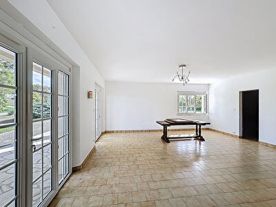 Maison familiale 7 pièces191 m2
