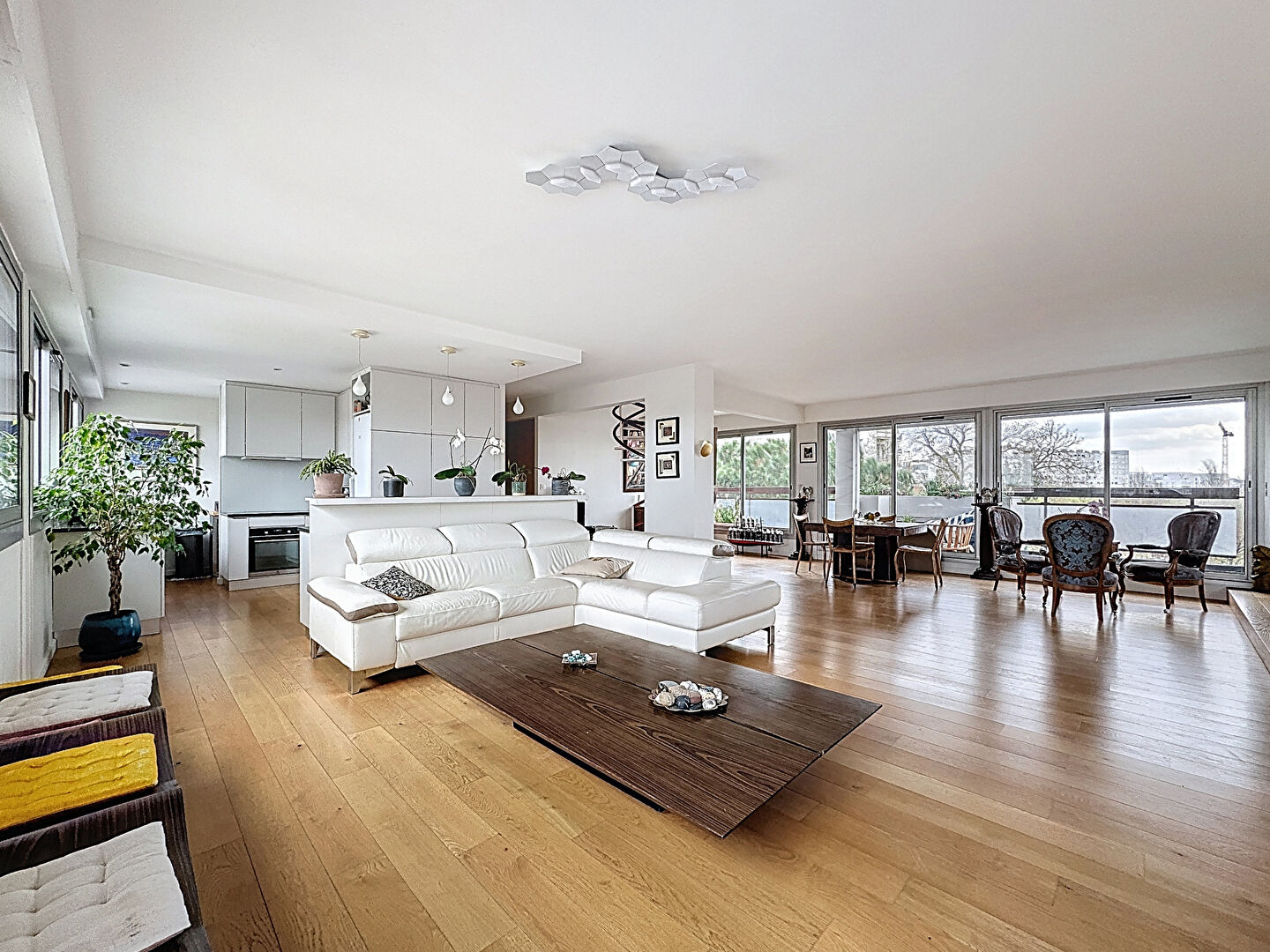 Photo du bien : Appartement 5 pièces 159.33 m2