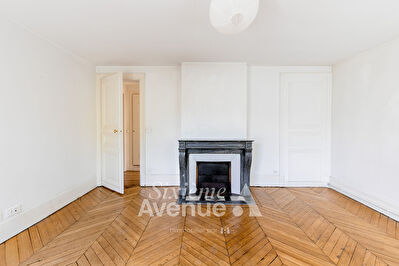 Boulevard Beaumarchais - Balcon - Vue Dégagée - Caves PARIS photo 5
