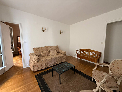 Appartement Paris 2 pièce(s) 46.26 m2 PARIS photo 2