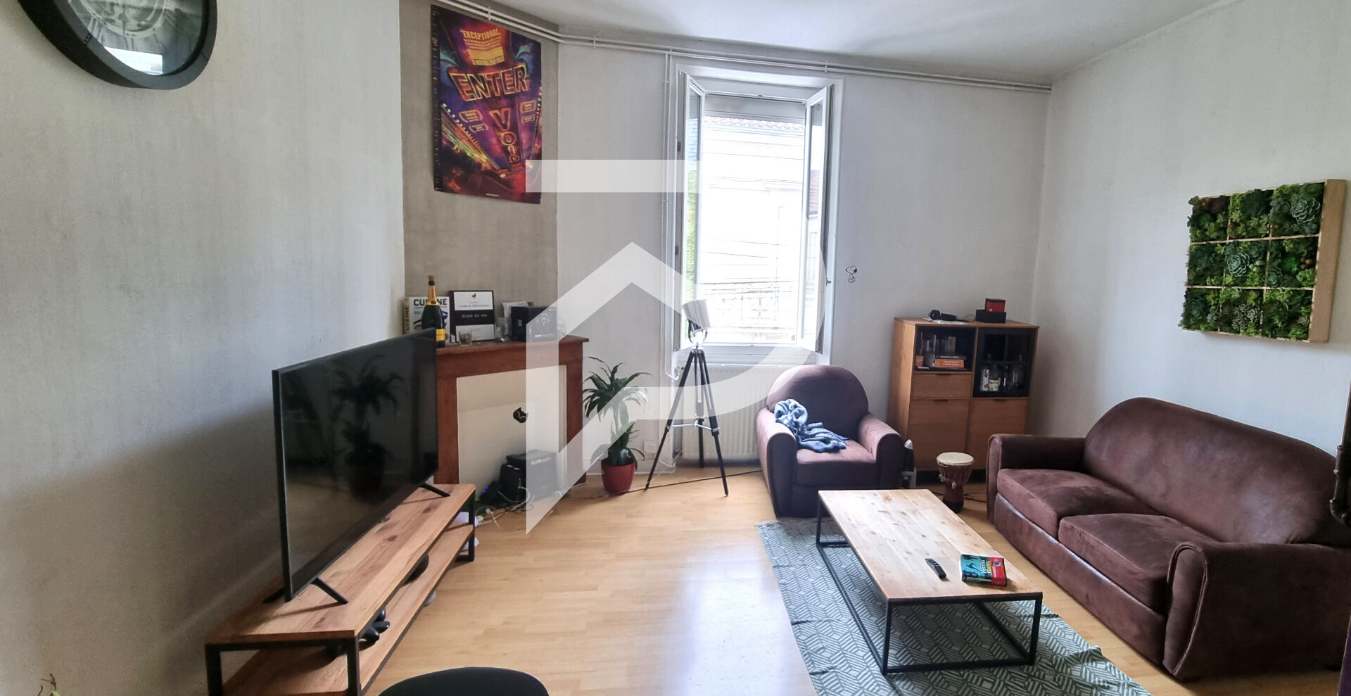 Photo du bien : Appartement 2 pièces 54.2 m2