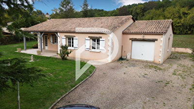 Maison de plain-pied Villamblard 3 chambres et garages