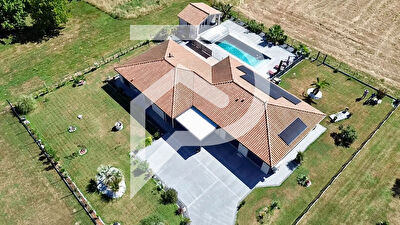 Maison Lamonzie Saint Martin 6 pièce(s) 190 m2