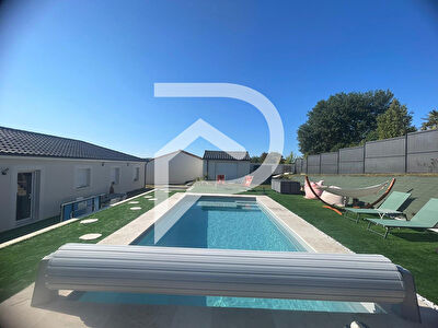 Maison à Boulazac Isle Manoire 