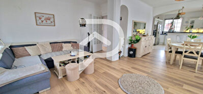 MAISON 5 CHAMBRES PISCINE