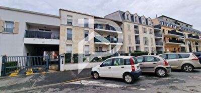 APPARTEMENT T2 AVEC TERRASSE EN RESIDENCE