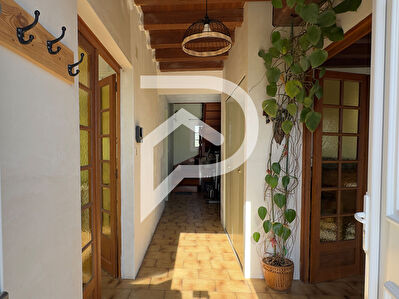 Maison 6 pièces 160 m2 et 8125m2 de terrain