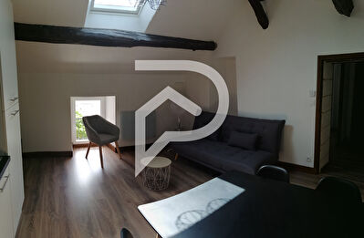 Appartement Savignac Les Eglises 2 pièces / TOUTES CHARGES COMPRISES