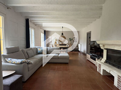 Maison 130m2, 3 chambres et bureau, piscine garage BOURGNAC