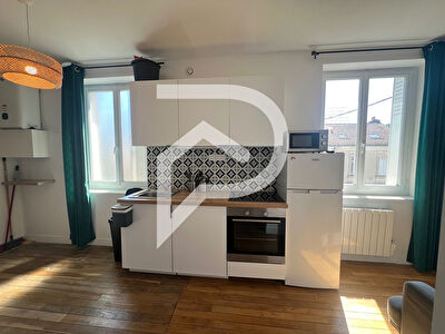 Appartement 2 pièces meublé quartier Vésone