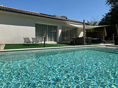 EXCLUSIVITE : BELLE CONTEMPORAINE DE 4 CHAMBRES SUR AGREABLE TERRAIN DE 1177 M² - COMMUNE DE VAL DE VIRVEE