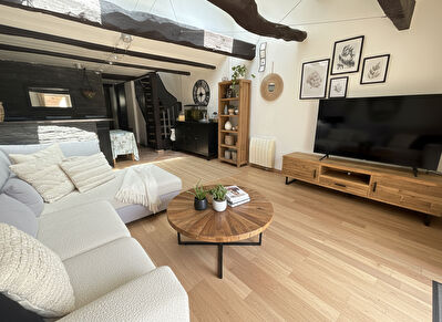 EXCLUSIVITE : MAISON T4 AVEC TERRASSE ET PLACE DE PARKING - ST ANDRE DE CUBZAC CENTRE