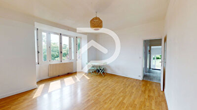 A VENDRE DUPLEX  TRIEL SUR SEINE 4 PIECES 74M² AVEC JARDIN PRIVATIF
