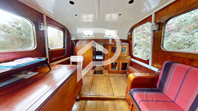 Nouveauté dans votre agence Stéphane Plaza Immobilier de Marly-le-Roi superbe bateau à Louveciennes