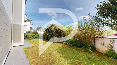 Appartement Ecquevilly en rez-de-jardin comme une maison ? 3 chambres ? Jardin 100 m² ? Résidence récente ? DPE C