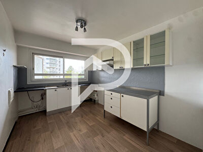 LOCATION Appartement MARLY LE ROI 4 pièce(s) 83 m2