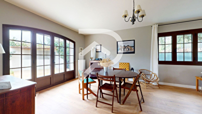 Maison rénovée à vendre à Marly-le-Roi - DPE C, 5 chambres, jardin, sous-sol total