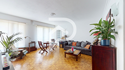 Appartement familial à vendre, limitrophe Marly-le-Roi avec box en supplément  et cave.