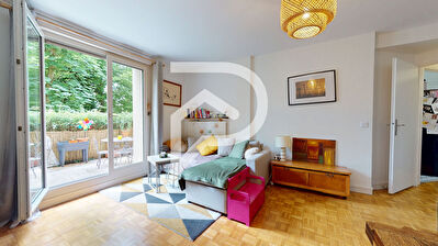 RARE - rez de jardin privatif, box, dpe c - beau 2 pièces de 56m2