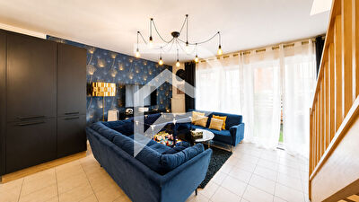 À Vendre Maison Chanteloup-les-Vignes 3 Pièces 82 m² avec Jardin