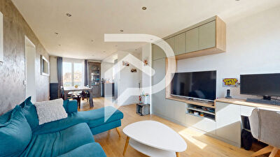 Appartement familial coeur de Marly-le-Roi avec 3 chambres, 2 salles d'eau, balcon, cave et parking