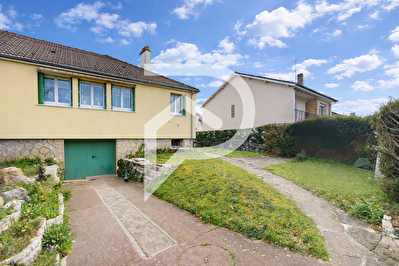 Maison Achères 5 pièce(s) 70m2, sous-sol total et jardin