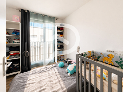 Appartement Duplex Poissy 3 pièces 71 m2 avec terrasse et parking