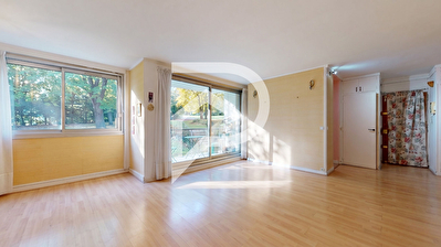 A vendre appartement 4 pièces 2 chambres à Marly-le-Roi, Balcon, cave