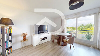 A VENDRE appartement 2 pièces 48M² 1 chambre vendu loué