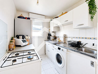 A VENDRE appartement 2 pièces 48M² 1 chambre vendu loué