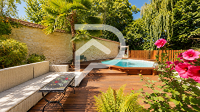 Maison familiale 158 m² avec piscine à Maule