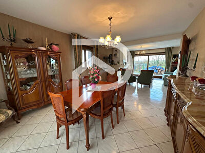 Pavillon traditionnel 7 pièces 156 m2 - Crèvecoeur-sur-l'Escaut