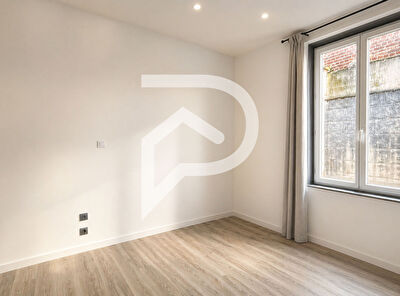Maison Le Cateau Cambresis 1 pièces 150 m2