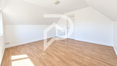 Maison  3 pièce(s) 80 m2