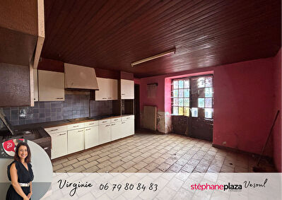 Maison Fleurey Les Faverney 5 pièce(s) 118 m2