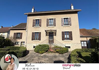 Maison Vaivre Et Montoille 7 pièce(s) 159 m2